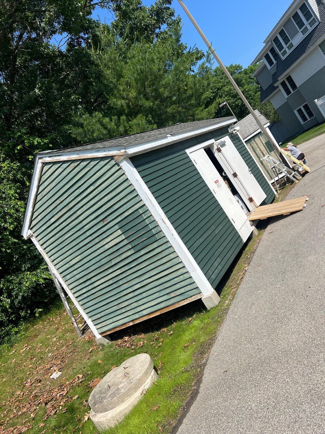 Shed being prepped for repaint